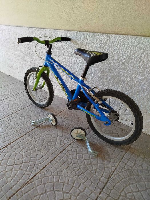 Bicicleta QÜER junior