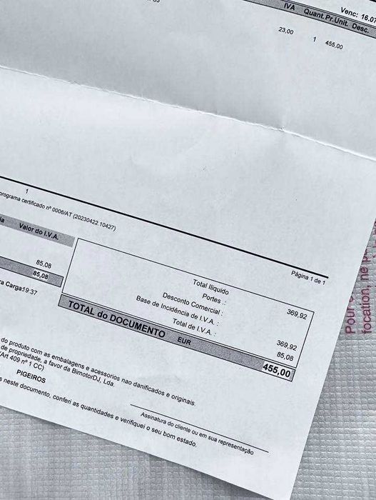 Urgent Sale: DJ Controller TRAKTOR KONTROL S3