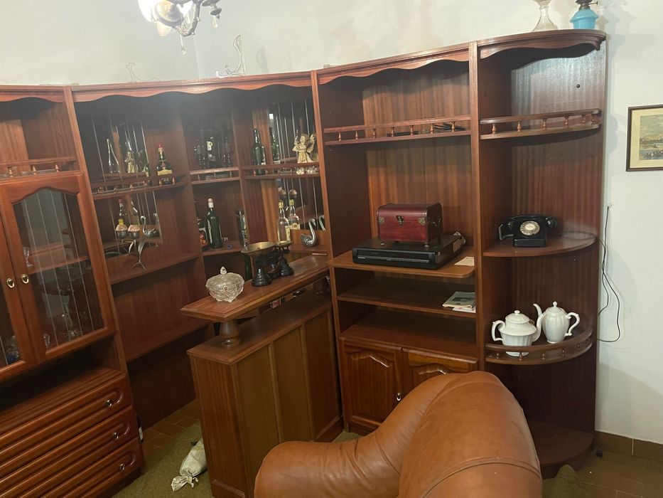 Vendo pela melhor oferta móvel de sala bar ….