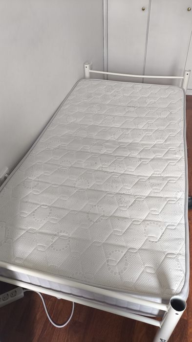 Colchão Solteiro Jolivex Euro 98x183 cm – Bom Estado