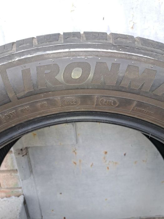 Всесезонная резина, пара Ironman 235/60/18