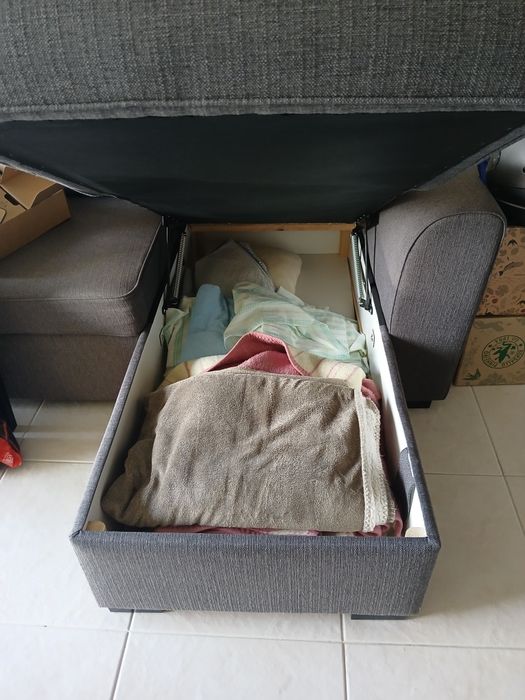 Sofa conforama em otimo estado