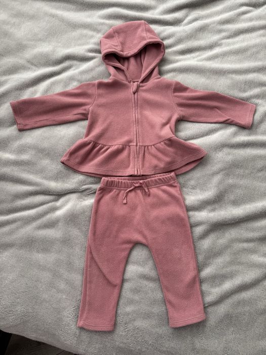 Флісовий костюм на дівчинку 9-12 міс