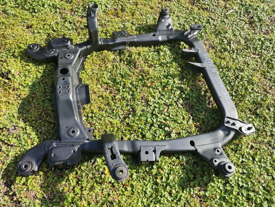 Opel Astra H 2004-20011 підрамник балка передня