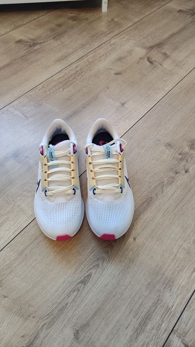 Nike buty damskie sportowe Nike Air Pegasus 40 rozmiar 39