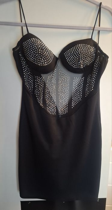 Sukienka  dopasowana cekiny-mini