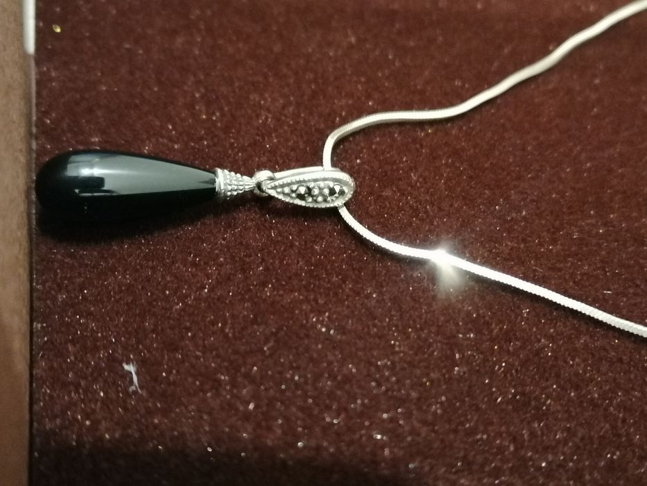 Nowy Yes Łańcuszek próba 925 długość 55cm kamień czarny Onyx