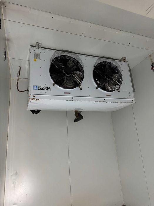 Túnel Ultracongelação (Abatedor de Temperatura) – 280x240x282cm