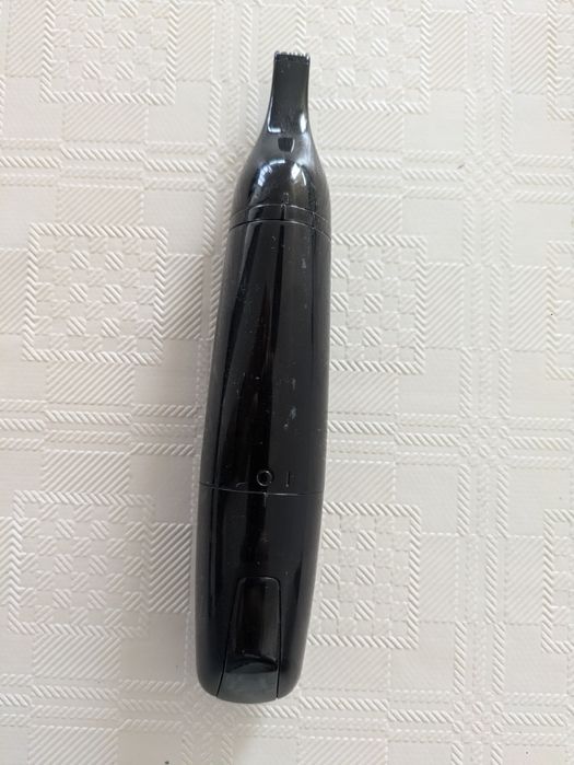 Aparador de Pelos Nariz e Orelhas Remington NE3150