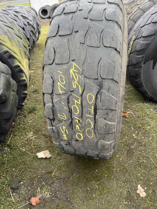 Opona używana 425/70-20