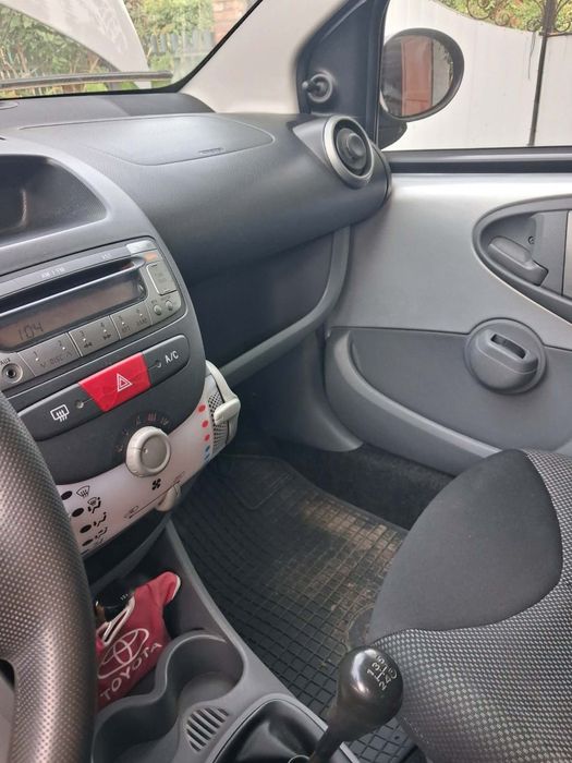 Продам автомобіль Тойота
