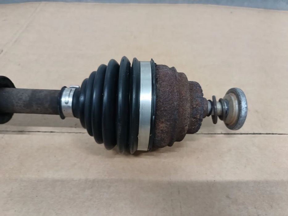 Mini F55 F56 S SD JCW Półoś prawy przód 8661686