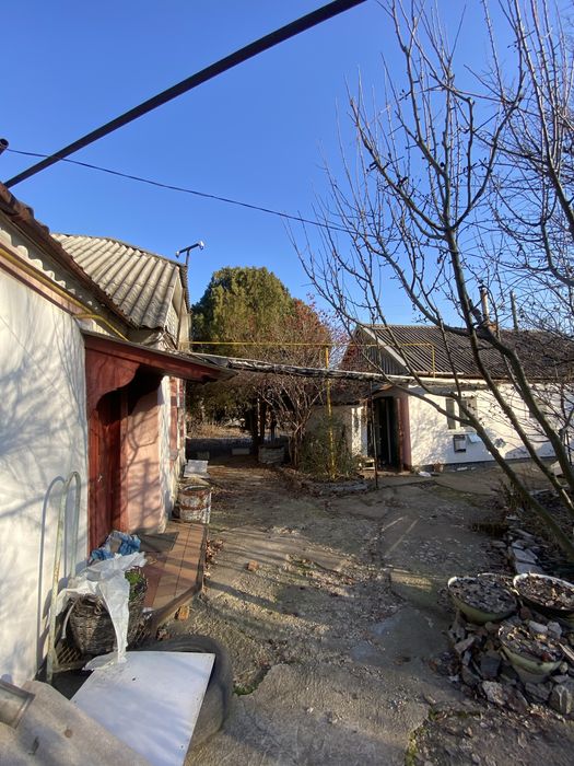 Будинок на богополі біля 17 школи