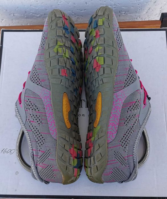 Кросівки Saguaro barefoot 40 р.