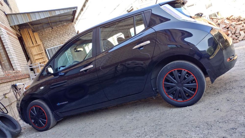 Ковпаки на колеса універсальні колпаки на диски