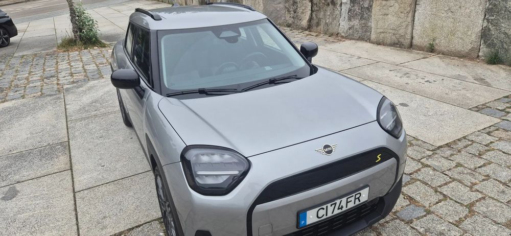 MINI Aceman SE Favoured