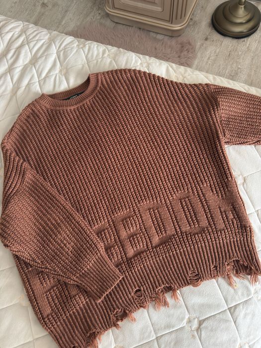 Світер коричневий. Оверсайз. Ідеальний стан