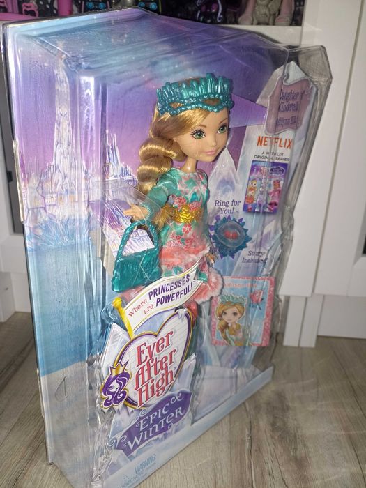 Ever After High Epic Winter Ashlynn Ella