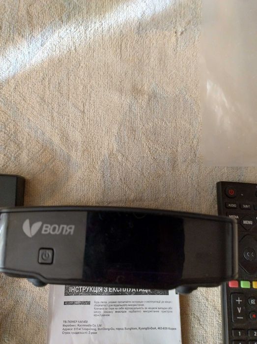 ТВ- приемник   ( тюнер) компании- воля.