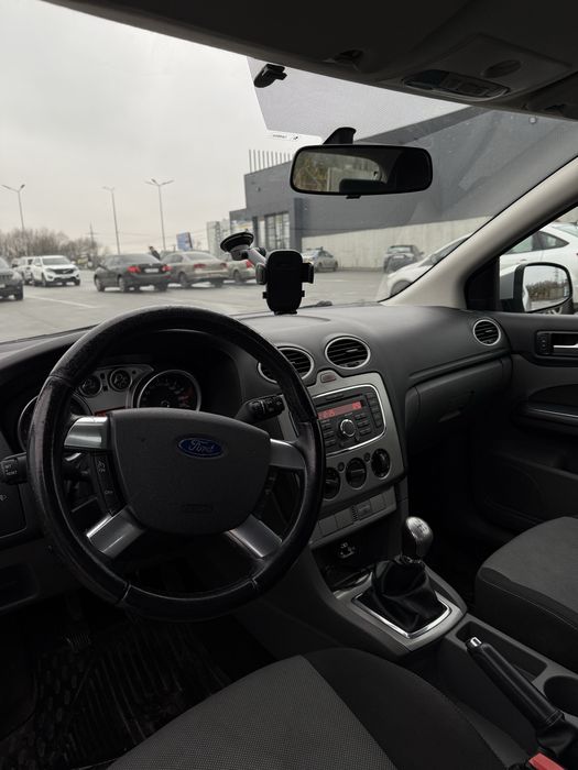 Продам власний автомобіль!Економний та надійний! Повністю обслужений!