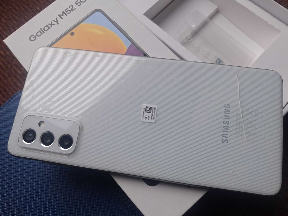 Samsung Galaxy M52 5G