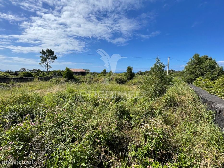 Lote, para venda, na freguesia de Santo Antônio