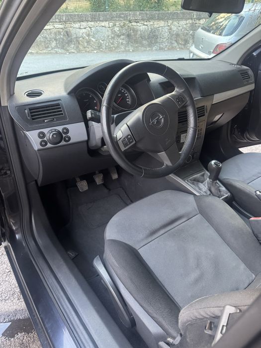 Opel Astra 1.7 ctdi 100cv