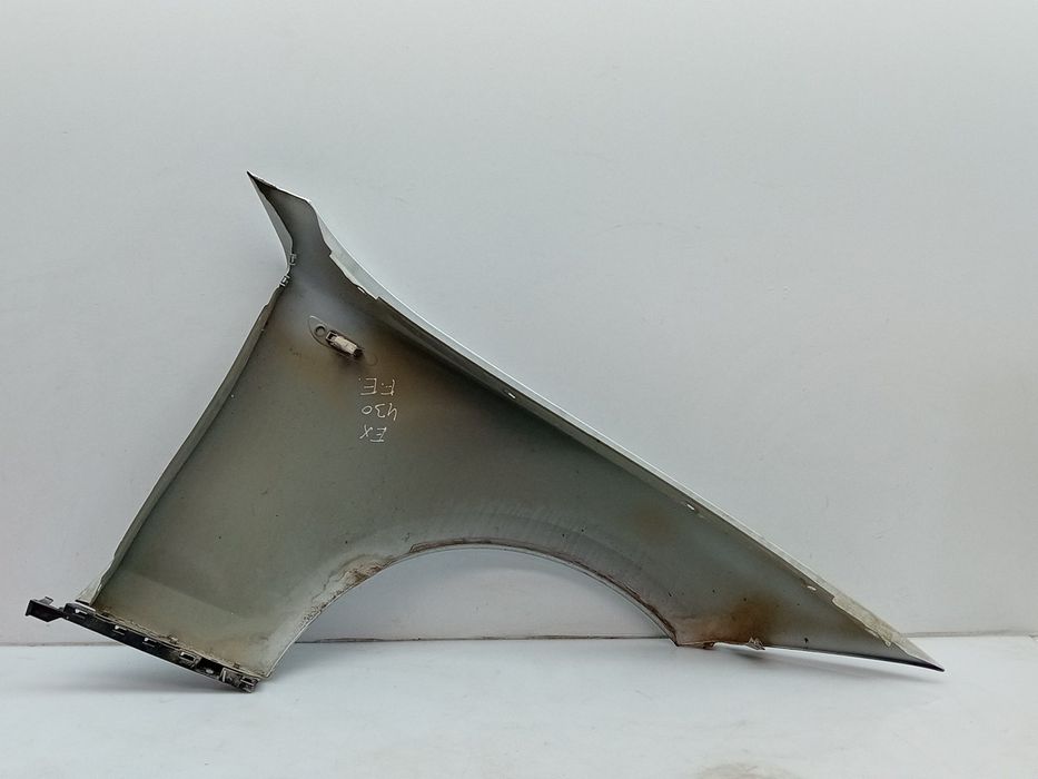 Guarda-lamas esquerdo BMW 1 (E87)