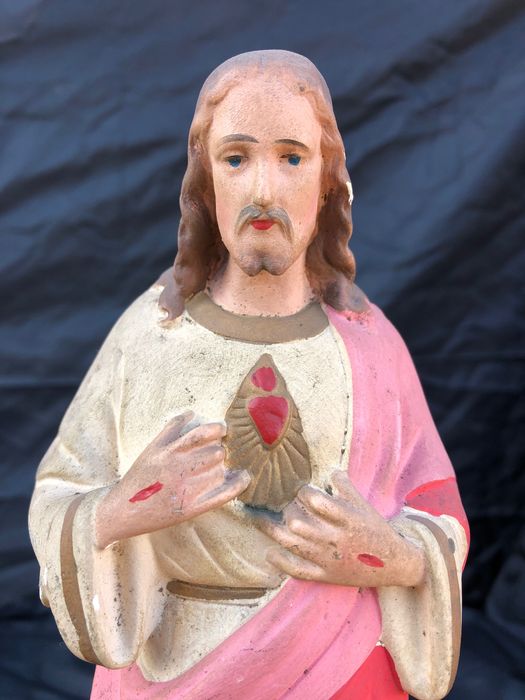 Stara figurka gipsowa Jezus