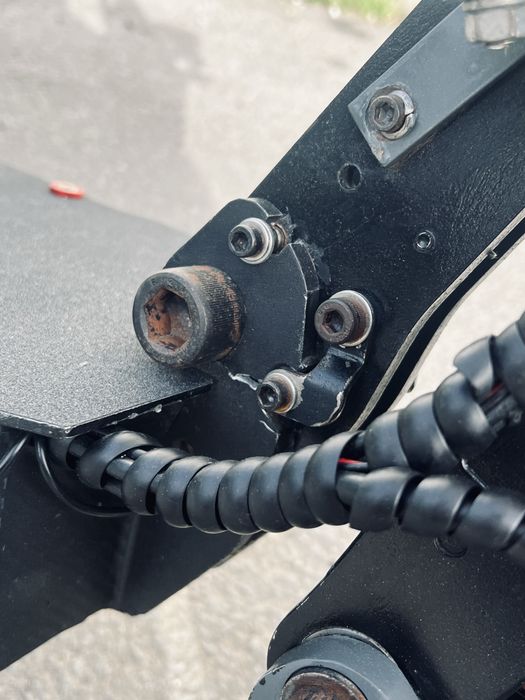 Laotie es 18 lite (com muitos extras)