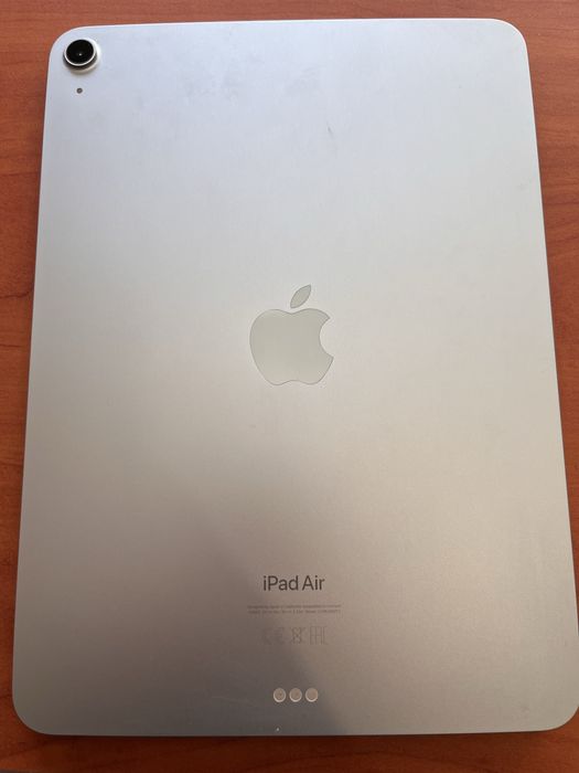 Apple ipad air 11” m2