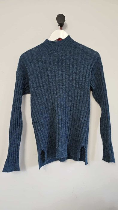 Morski wełniany sweter
