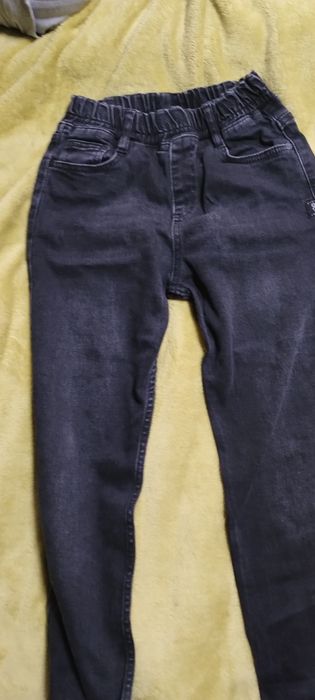 Джинси на хлопця