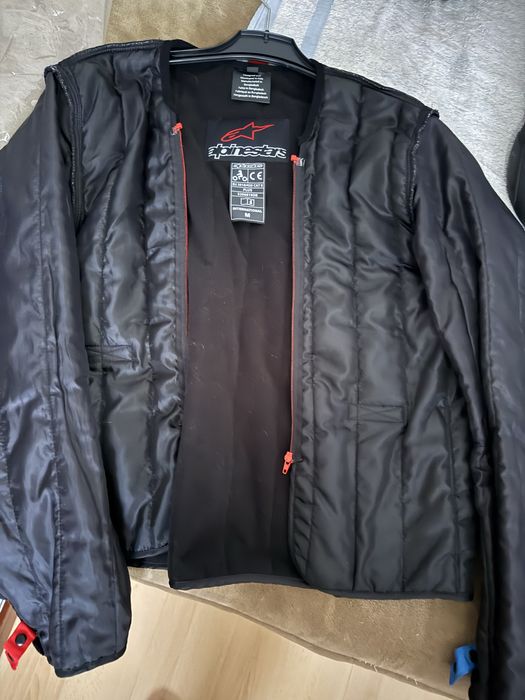 2 capacetes (ls2 com cardo) / casaco c’ forro / botas /