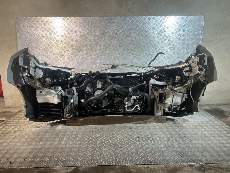 Przód kompletny Toyota Previa 2.4 benzyna
