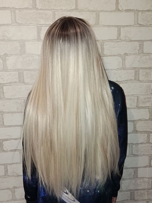 Парик для дівчини пепільний