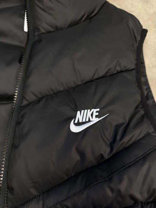 Жилетка Nike Storm-fit