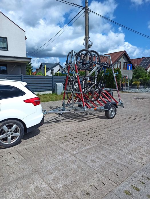 Przyczepa do przewozu 16 rowerów