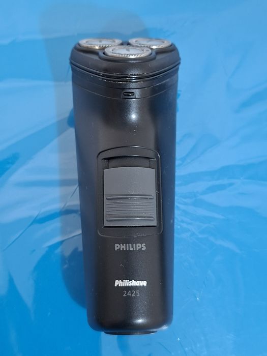 Maquinas de Barbear Philips  Philishave / Três maquinas com bolsa