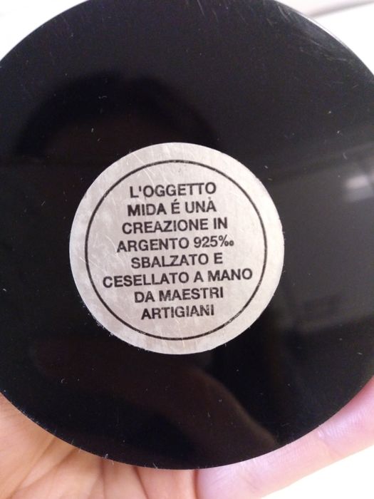 Peça em prata feita à mão