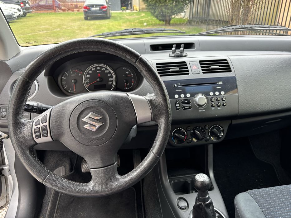 Suzuki Swift 1.3 benzyna 2008r.