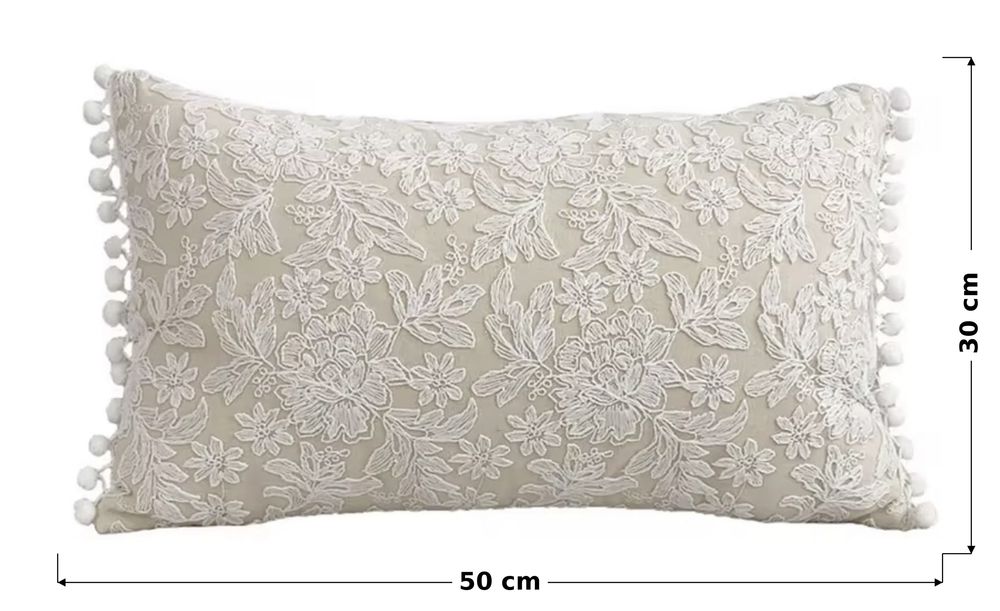 Almofada 30x50 cm – Bordado Floral com Pompons