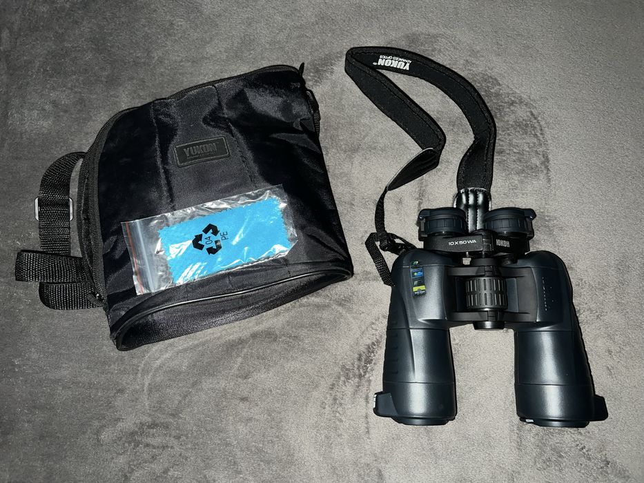 Бінокль Yukon 10x50 WA