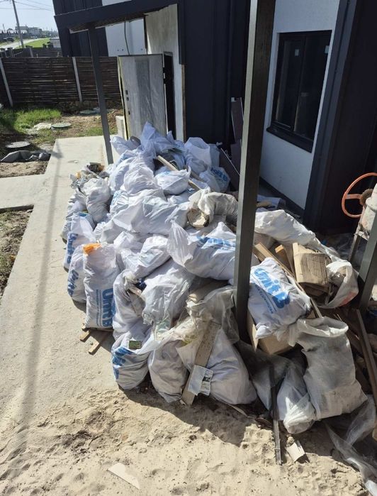 Вивіз Будівельного Сміття до 2,5 тонн 17кубів