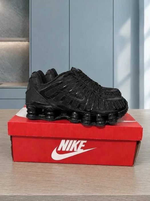 Nike Shox TL/Czarny R.45