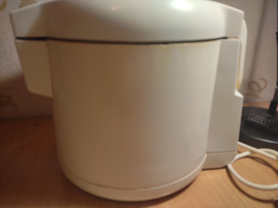 Фритюрниця Moulinex на 2 л.