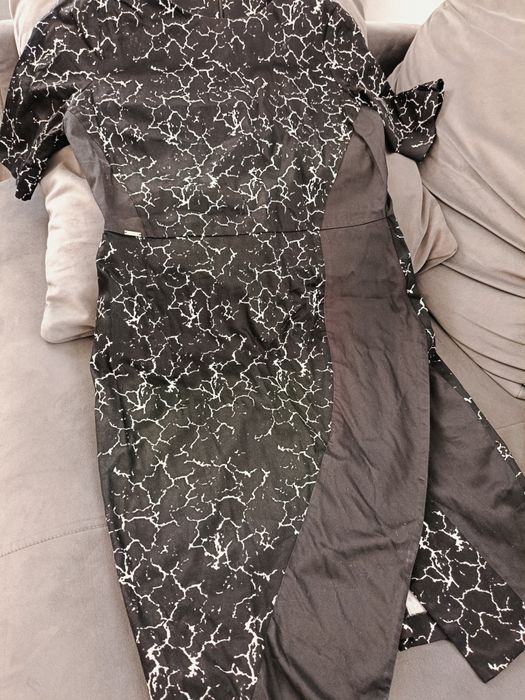 Sukienka Monnari elegancka impreza komunia