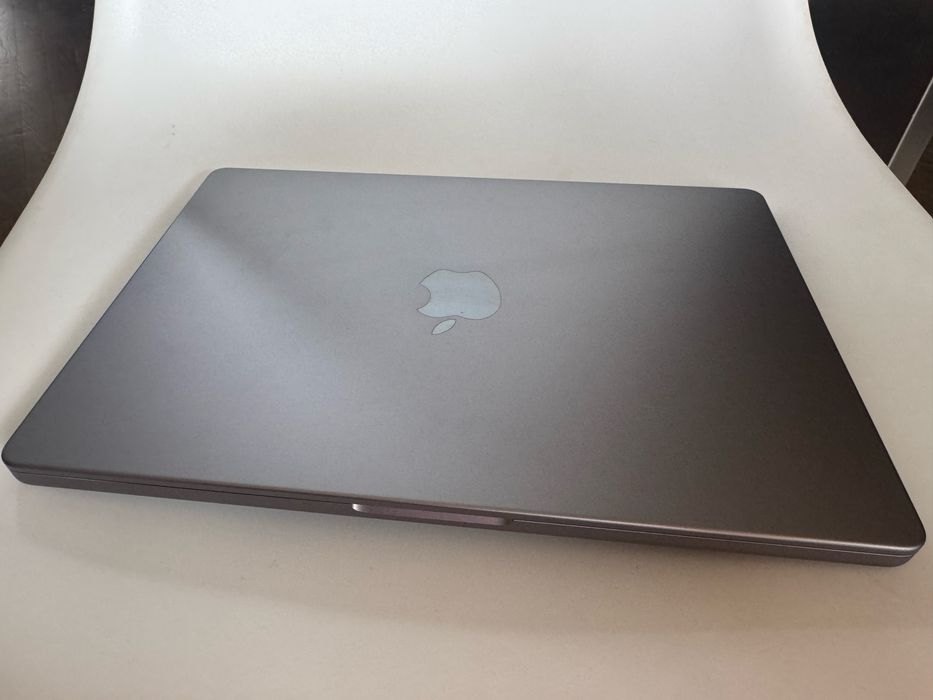 Apple MacBook Pro 14” M1 Pro – A2442 16GB 512SSD