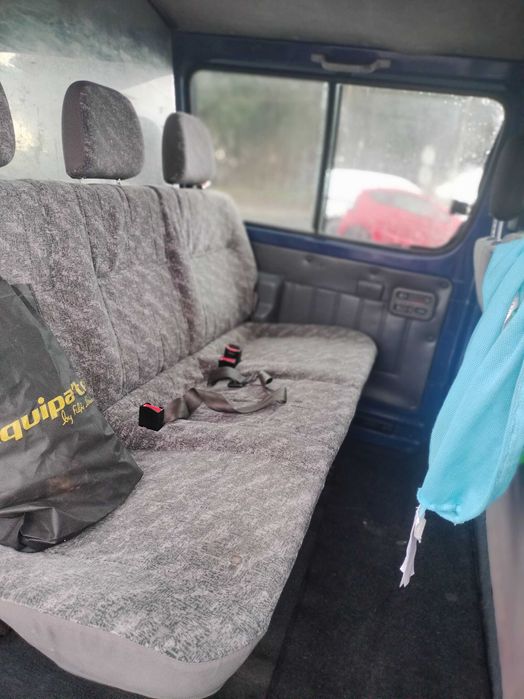 Toyota HiAce D4D 6lug versão luxo