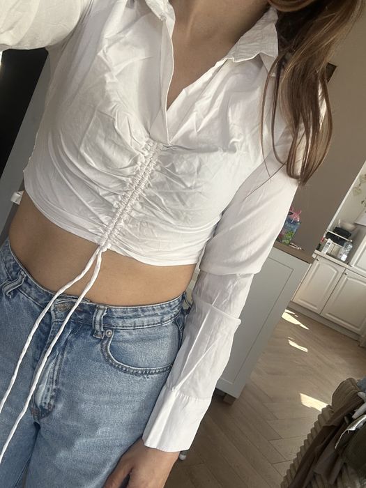 Bluzka crop top koszula wiazana dekolt